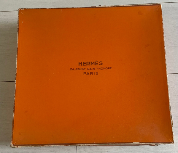 ANCIENNE BOITE VIDE HERMÈS POUR SAC « DEMI LUNE » CIRCA 1950