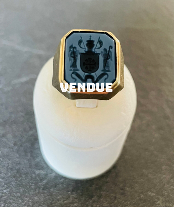 "CHEVALIERE ARMOIRIES DE L'ORDRE EQUESTRE DU SAINT-SEPULCRE DE JERUSALEM - OR & AGATE  BLEUE NICCOLO " XX°