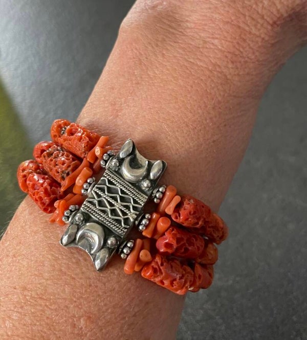 BRACELET EN CORAIL ET ARGENT 925