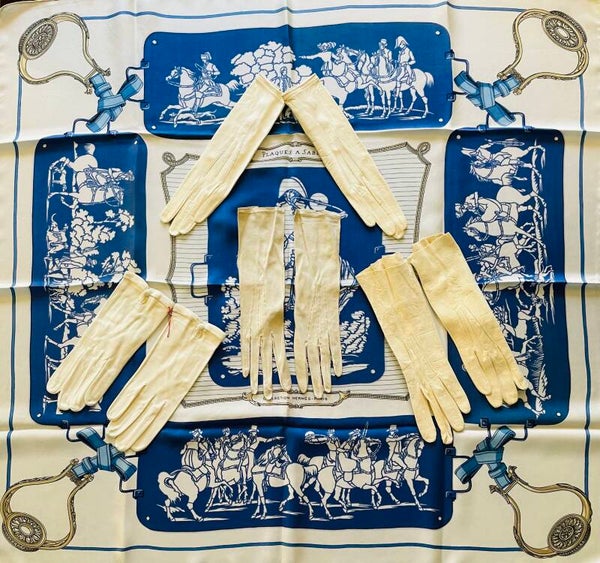 LOT DE 4 PAIRES GANTS COURTS CHEVREAU ET PEAU CIRCA 1900/1925