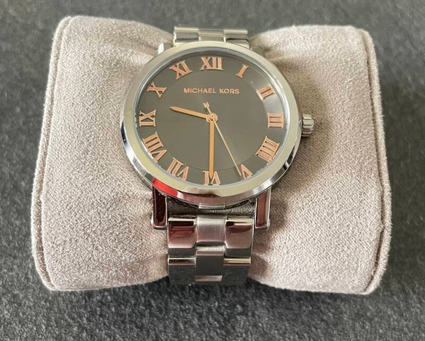 MONTRE MICHAEL KORS HOMME OU FEMME