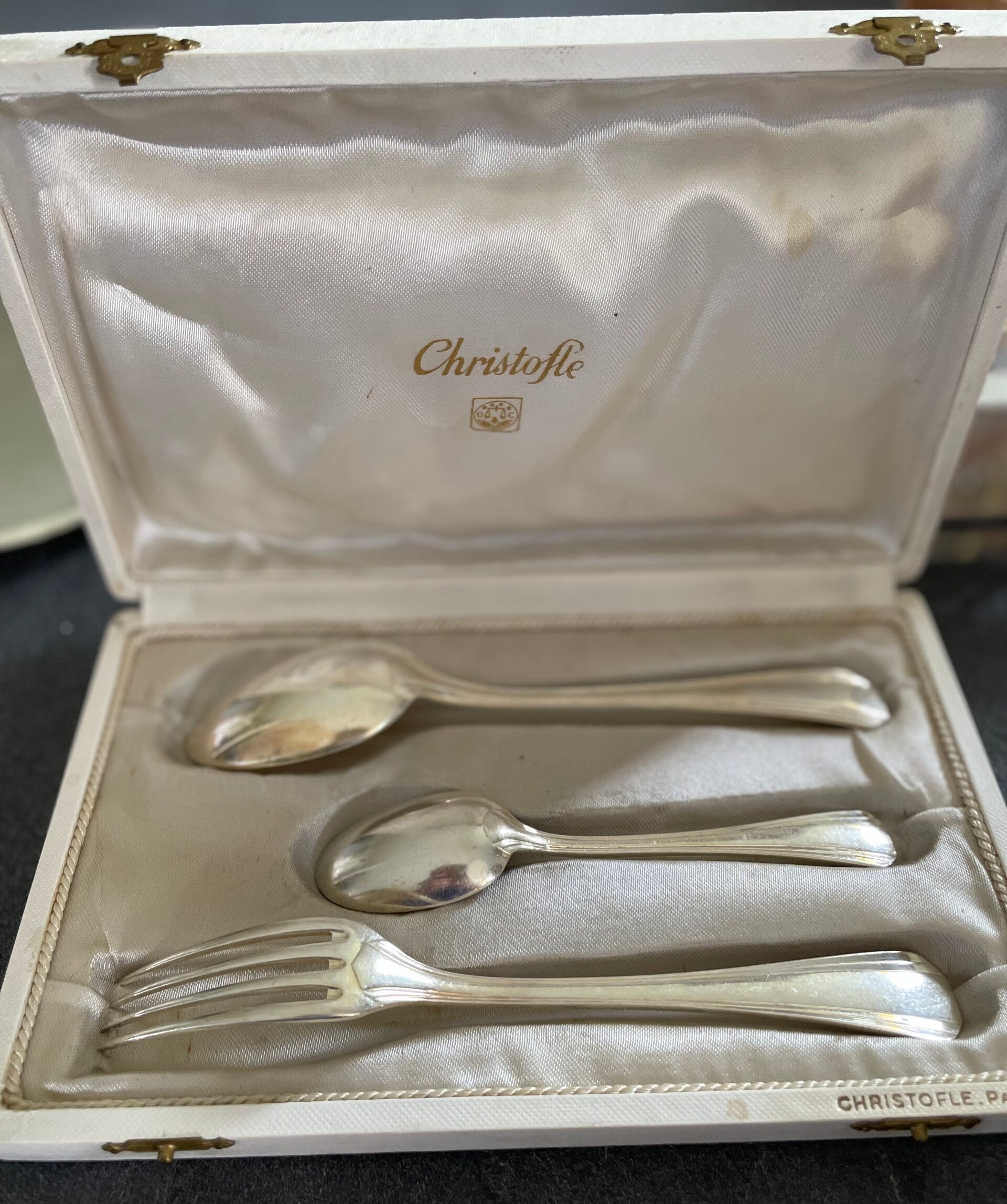 COFFRET DE NAISSANCE EN METAL ARGENTE DE LA MARQUE CHRISTOFLE- XX°