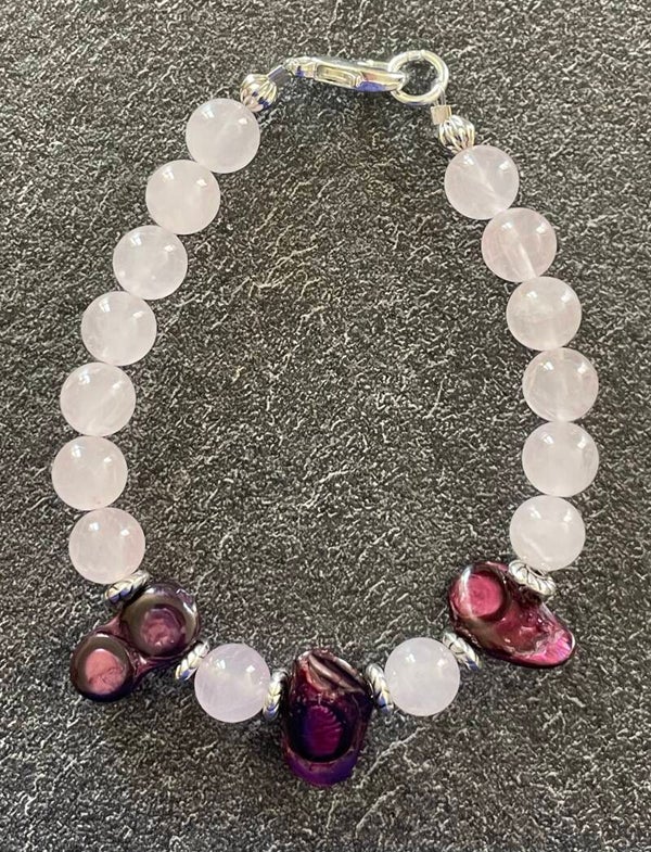 BRACELET QUARTZ ROSE - PERLES BAROQUES TEINTEES VIOLLETTE