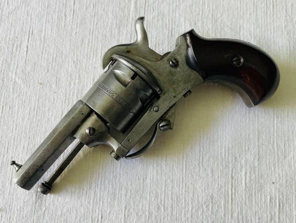 REVOLVER DE POCHE 'THE GARDIAN AMERICAN 1878" A BROCHE ET DETENTE PLIANTE - XIX°