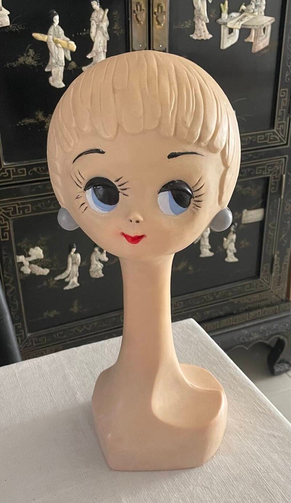MAROTTE TWIGGY - TETE A CHAPEAU - CIRCA 1960/1970