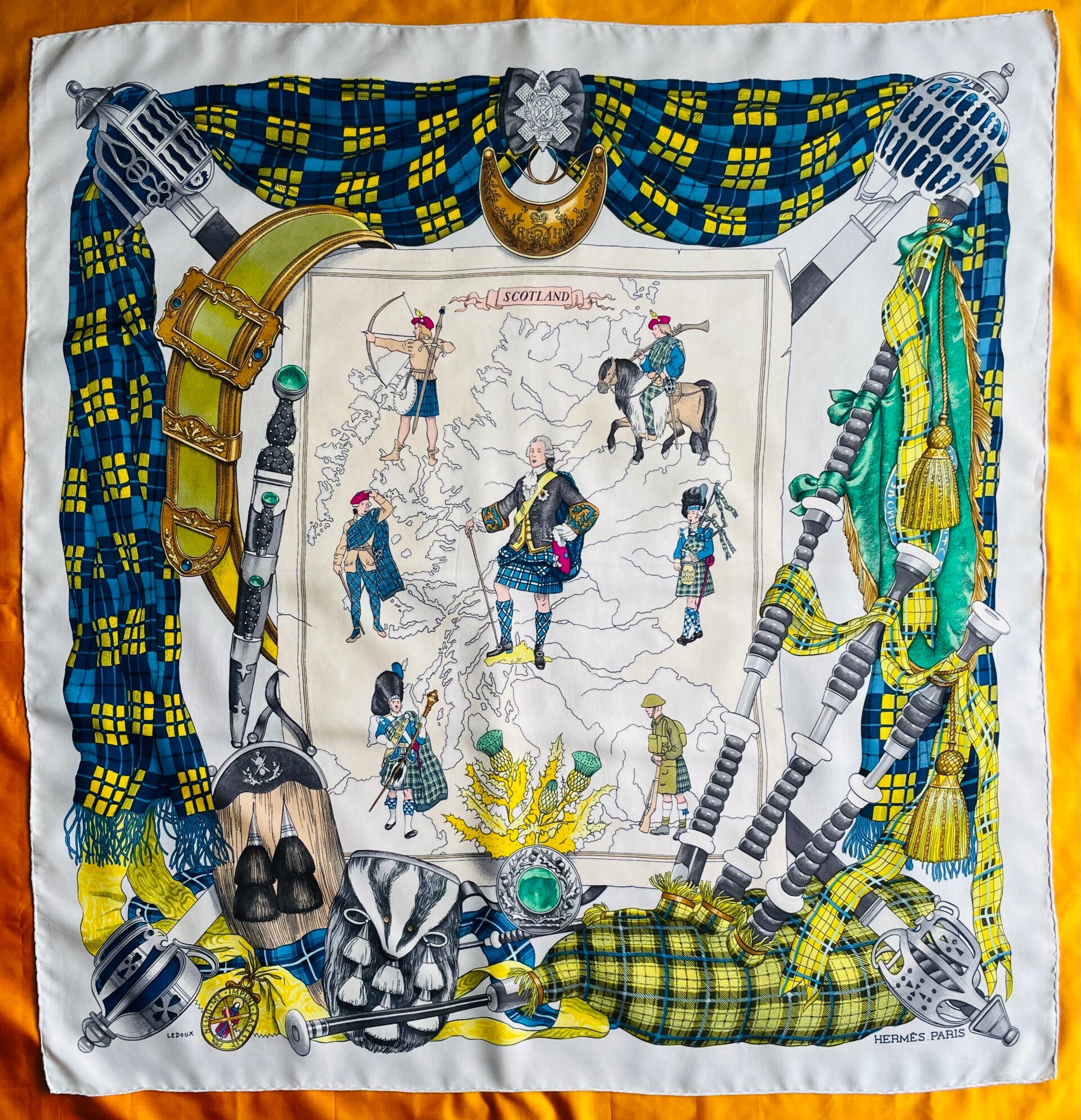 "SCOTLAND" CARRE HERMÈS VINTAGE