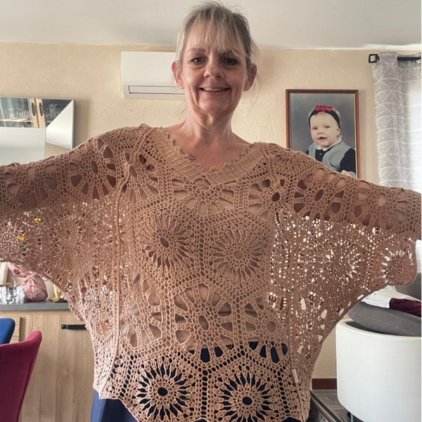 Débardeur en crochet ajouré