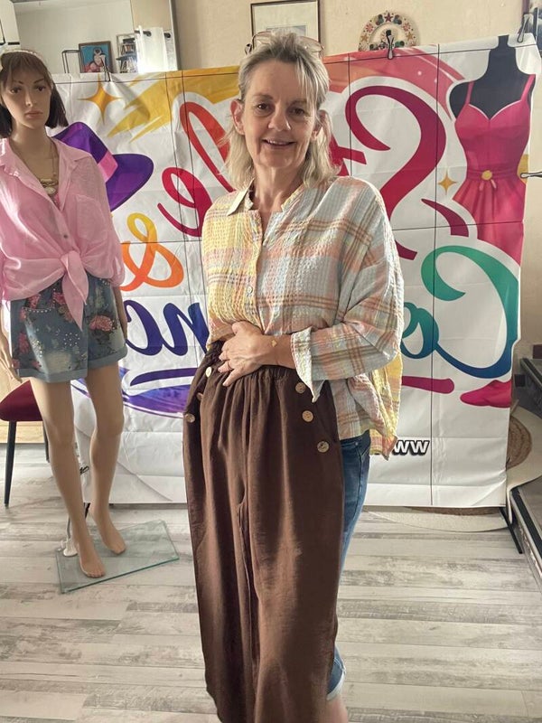 Pantalon avec boutons
