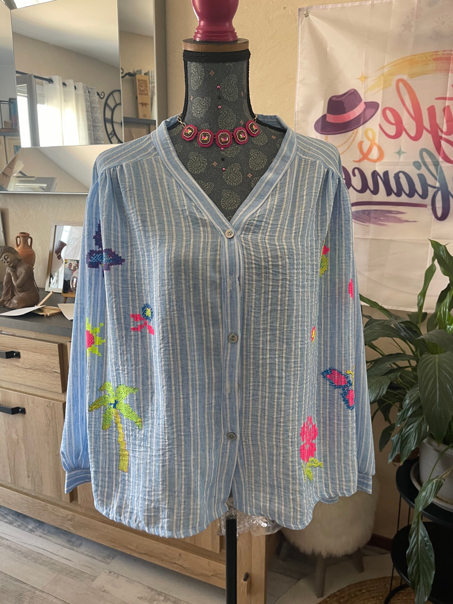 Chemise papillon