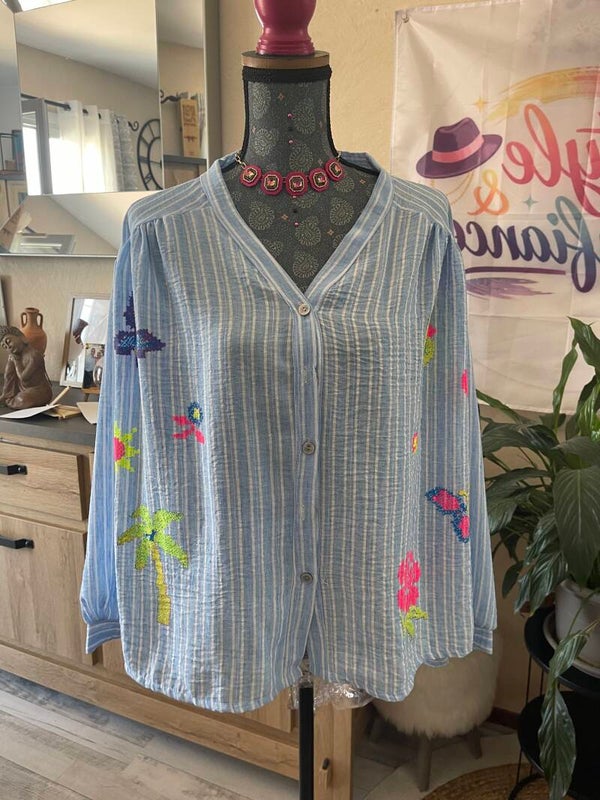 Chemise papillon