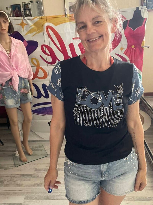 Tee-shirt love