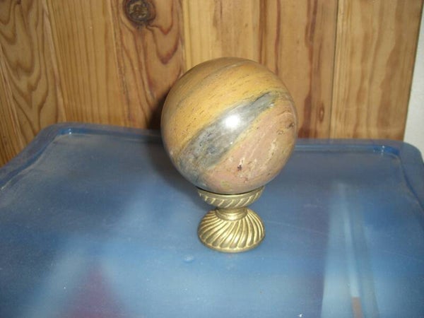 Feldespato Pulido con Forma Redonda