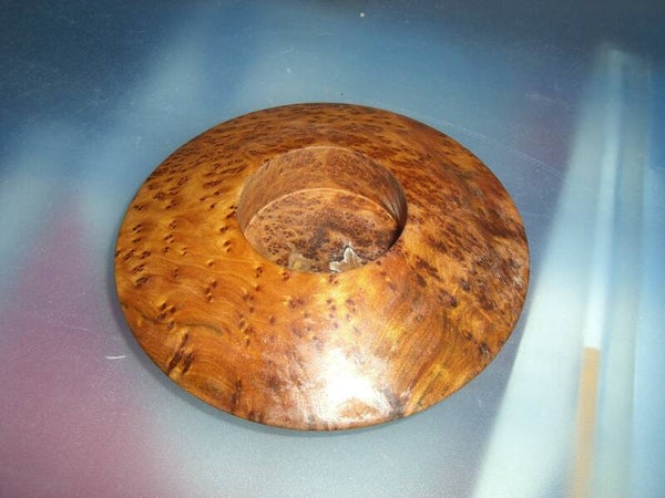 Talla en madera noble