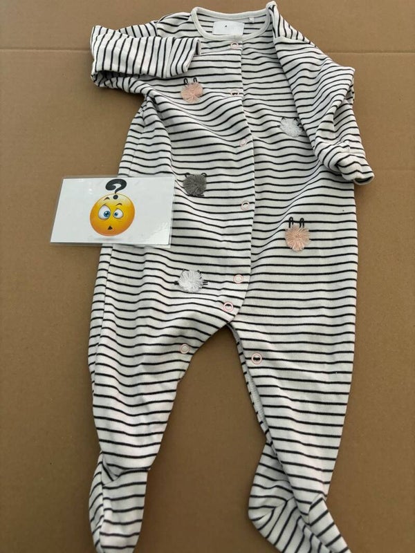 Pyjama 1 pièce // 68