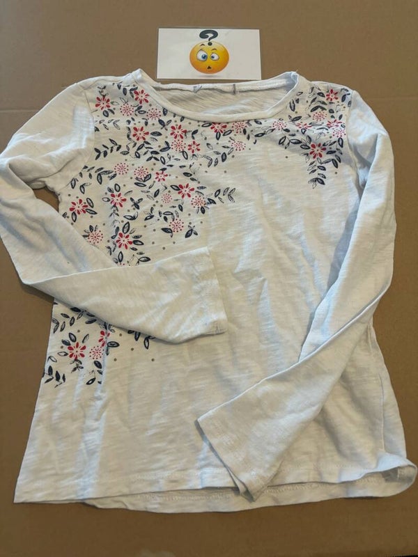 Tshirt Manches Longues // 134-140