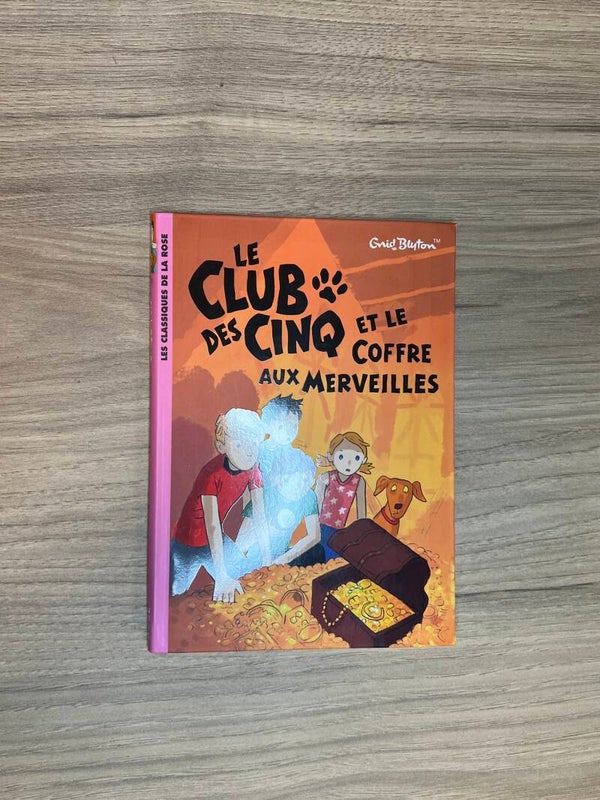 Le club des 5 et le coffre aux merveilles
