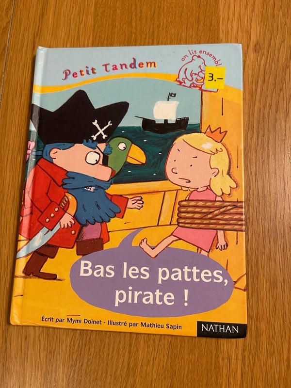 Bas les pattes, Pirate !