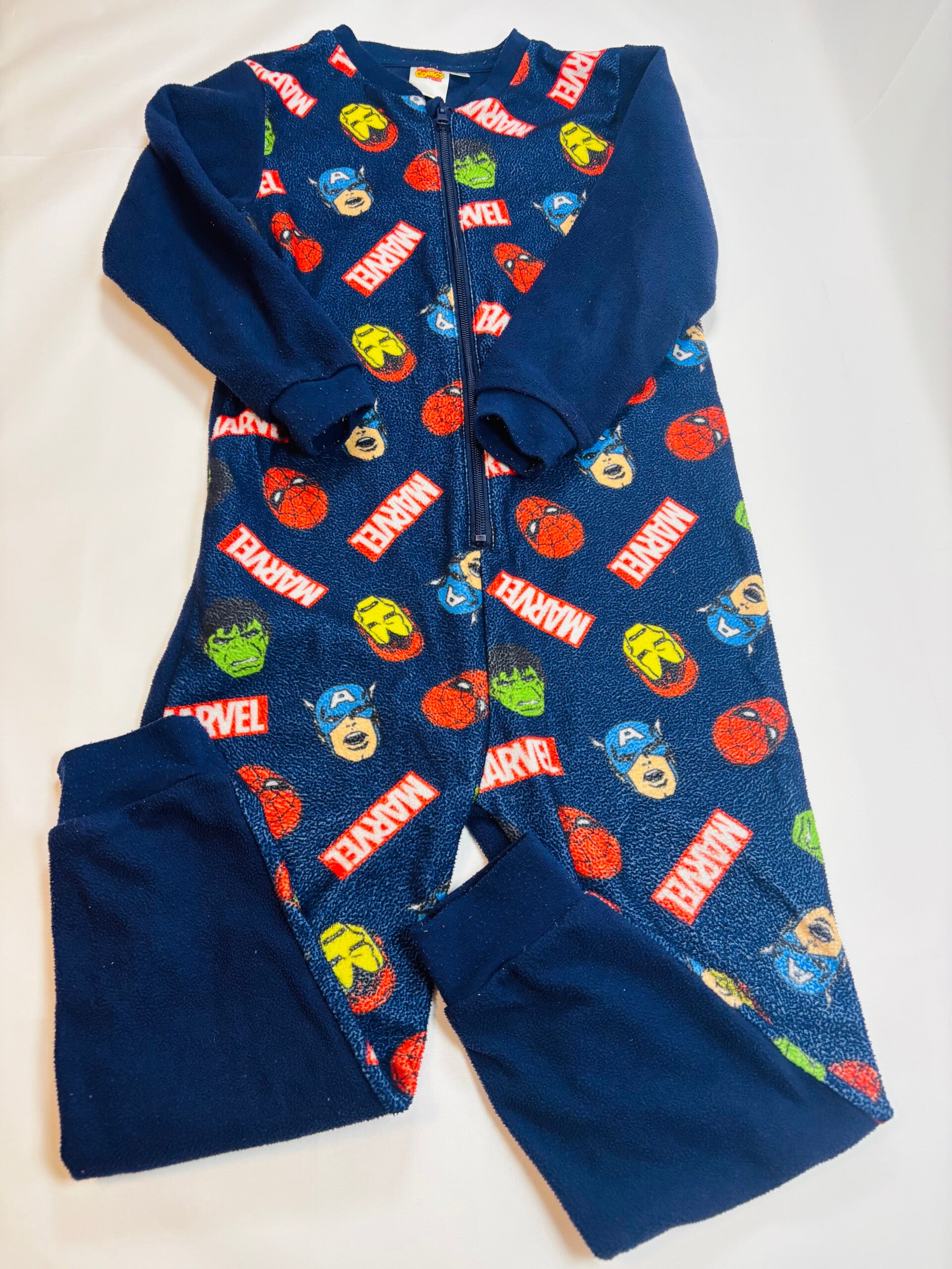 Combinaison Marvel // G. 122-128