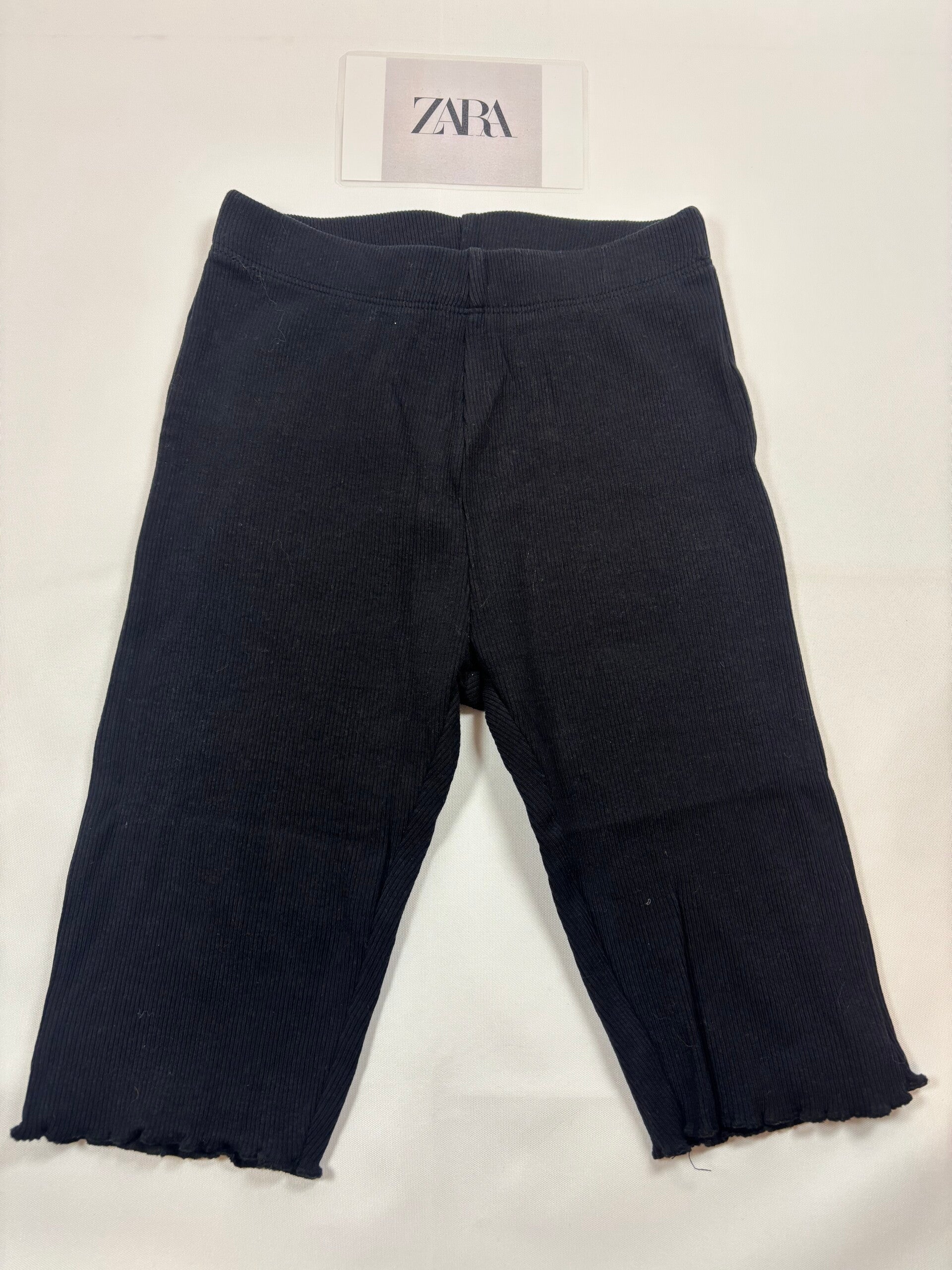 Legging court // F. 134