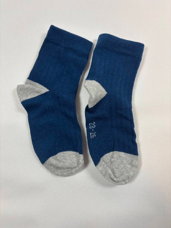 Chaussettes (neuves) // 23-26