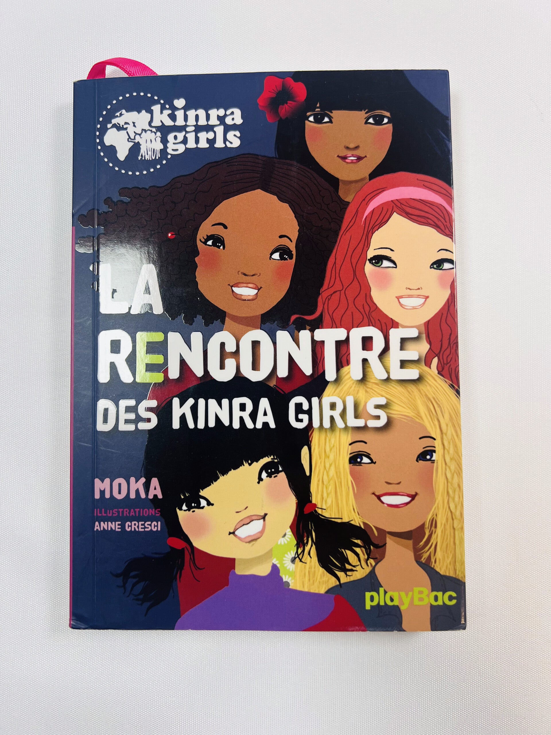 La rencontre des Kinra Girls