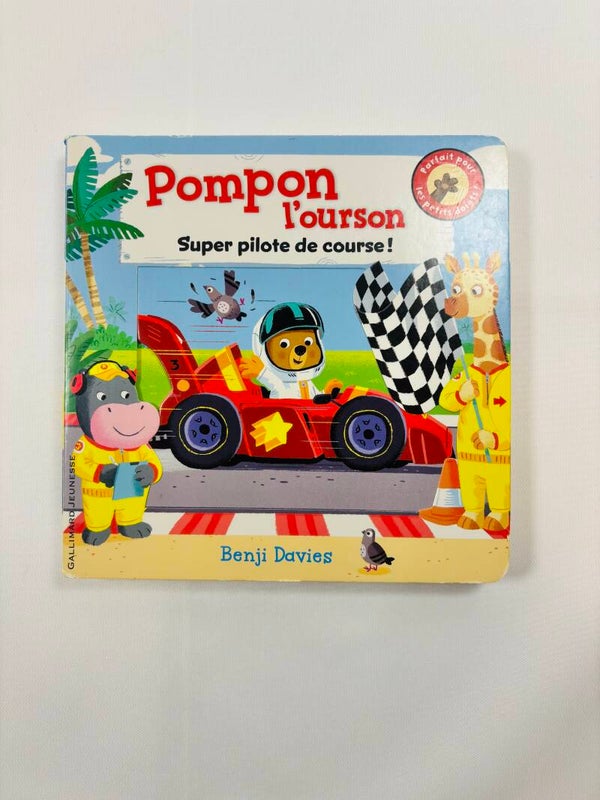Pompon l’ourson - super pilote de course