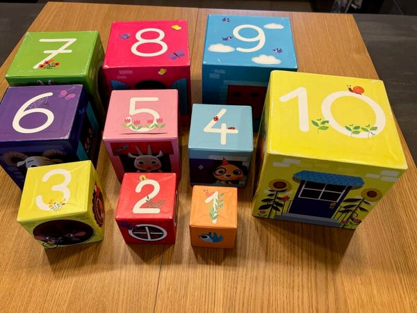 Boite à empiler - Numéroté 1 à 10