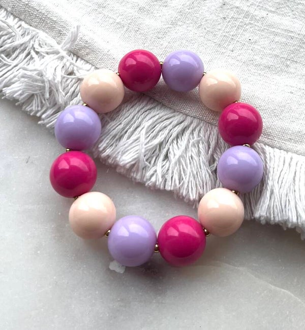 Kralen ketting lila, magenta, nude en goud.