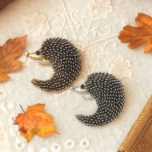 Vintage-inspired hedgehog brooch