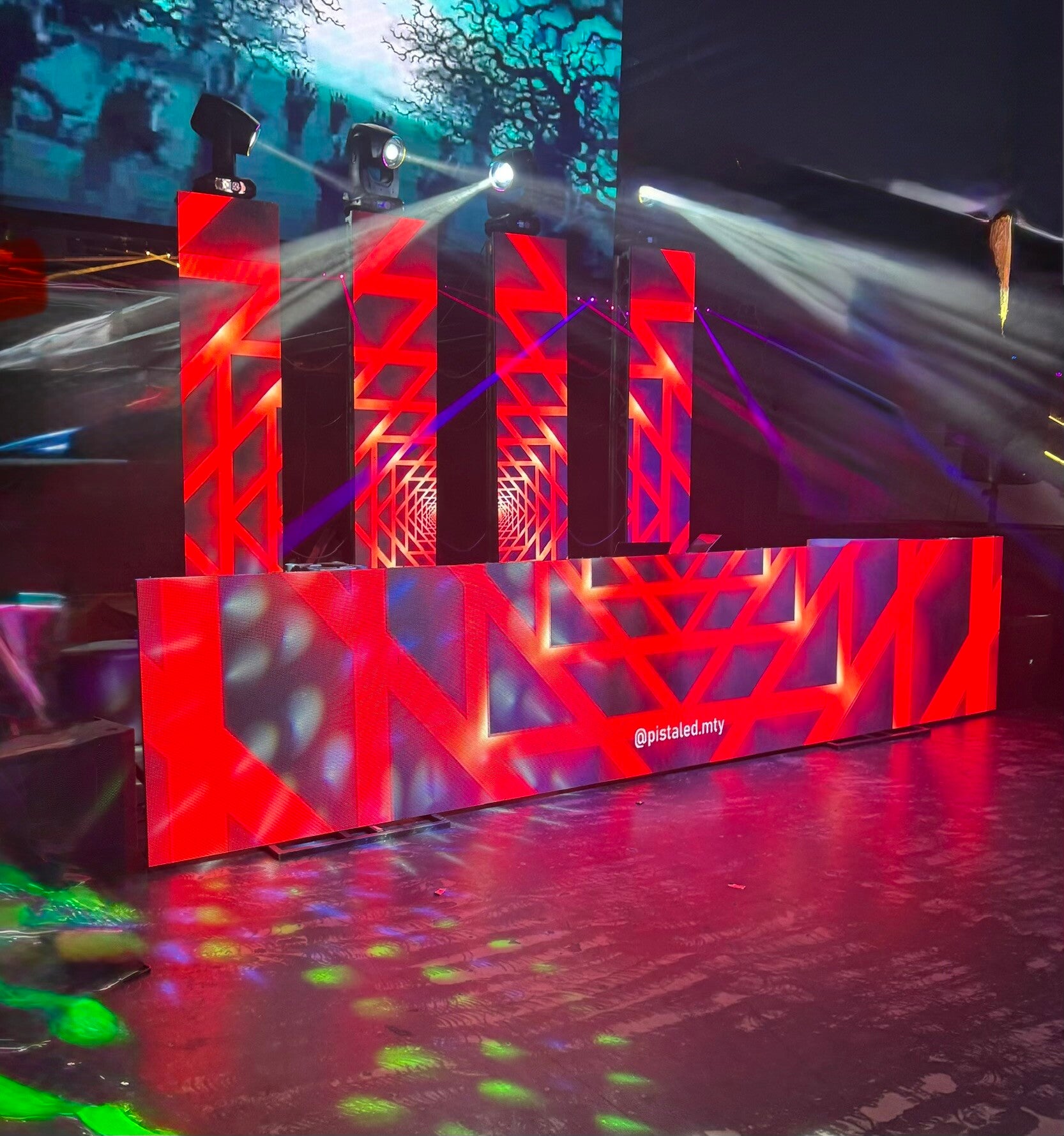 DJ Banner