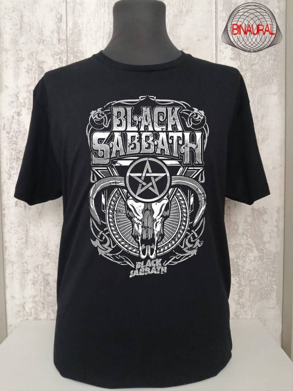 Camiseta Black Sabbath