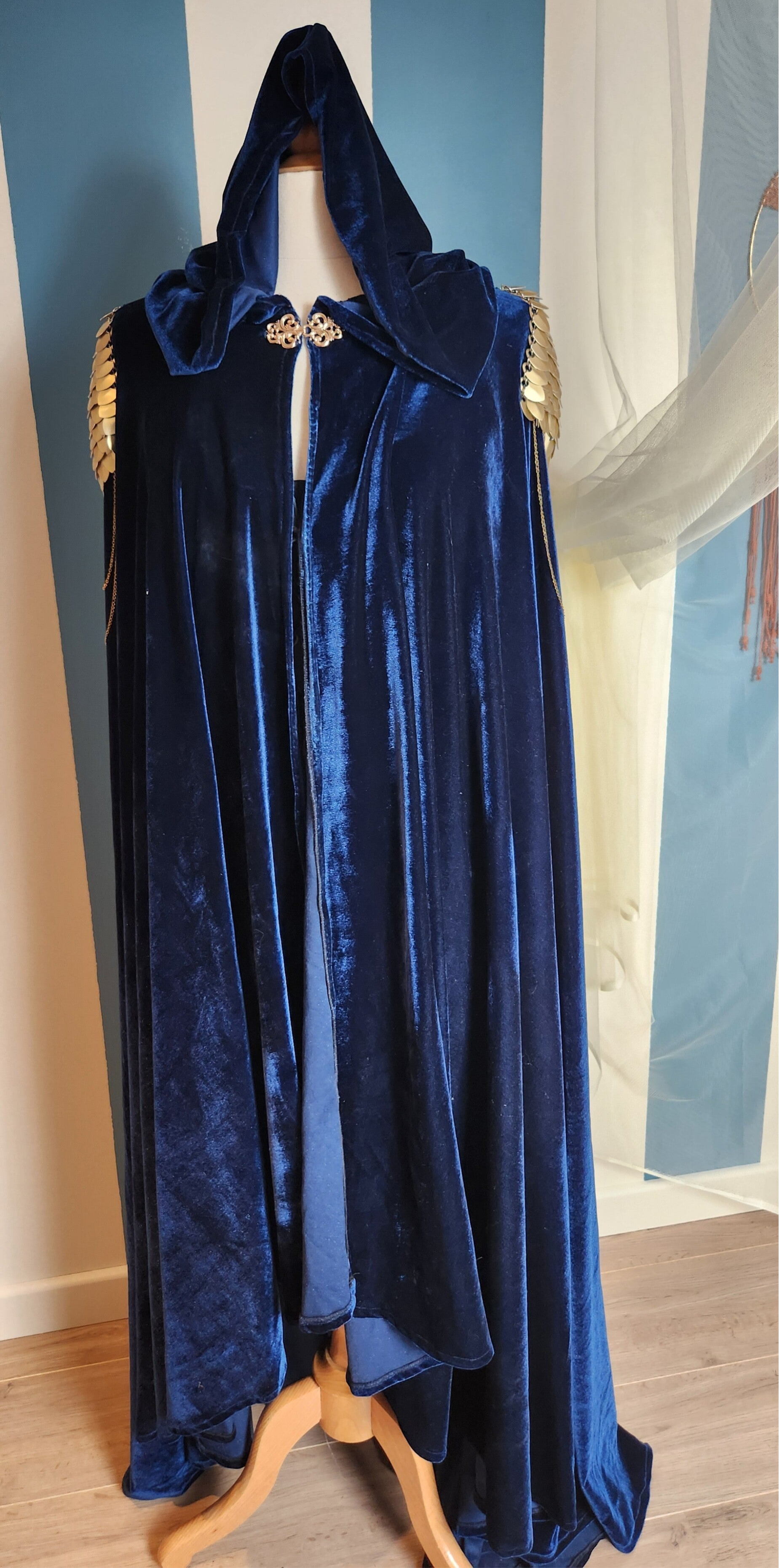 Cape – “Arkynya”