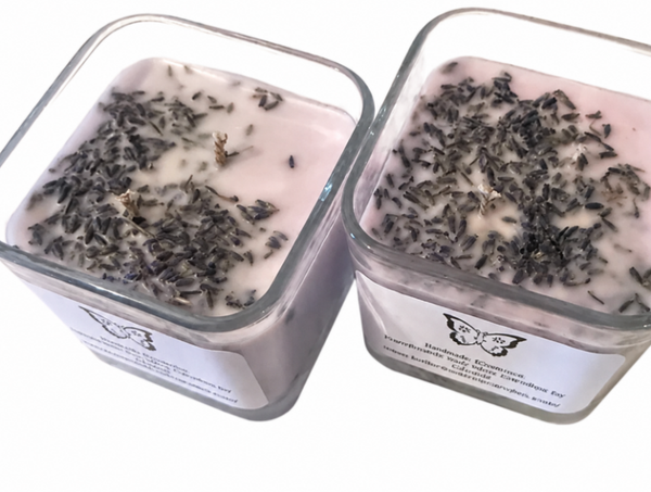 Baby Powder with dried Lavender
