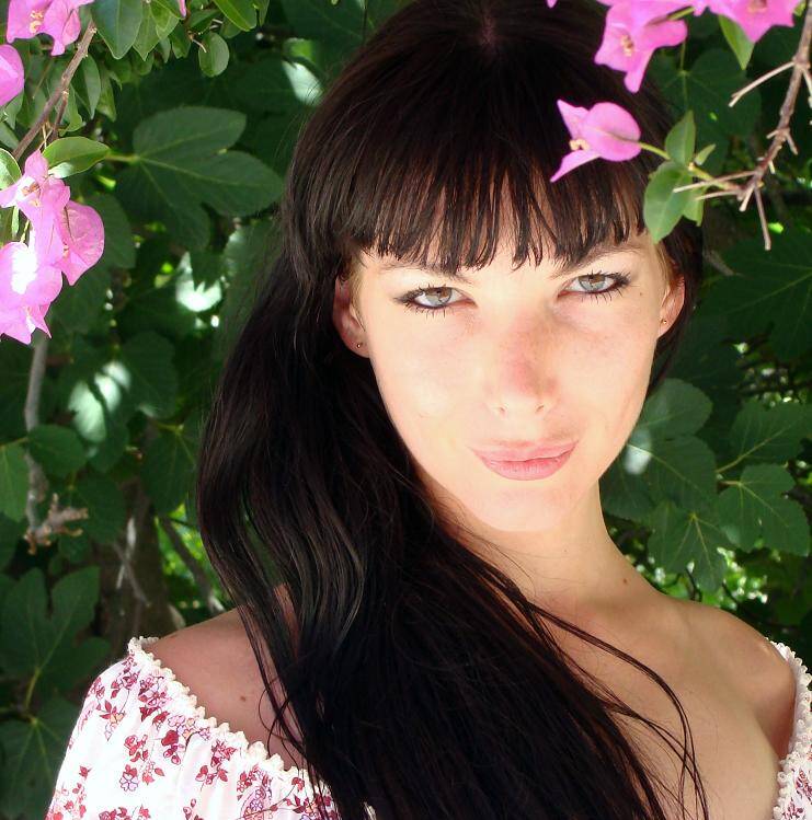 Wie is Judith Visser? / Schrijvers infotheek De BoekWandelaar