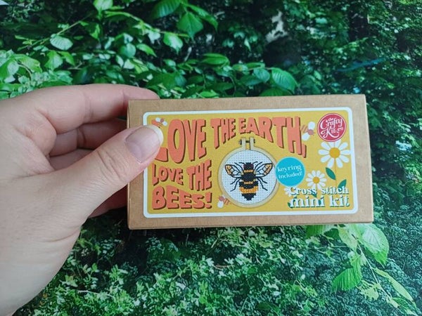 Matchbox Love the Earth, Love the Bees borduurpakket