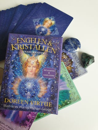 engelen en kristallen orakelkaarten