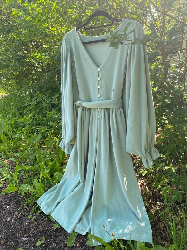 Siren Dress sage velours