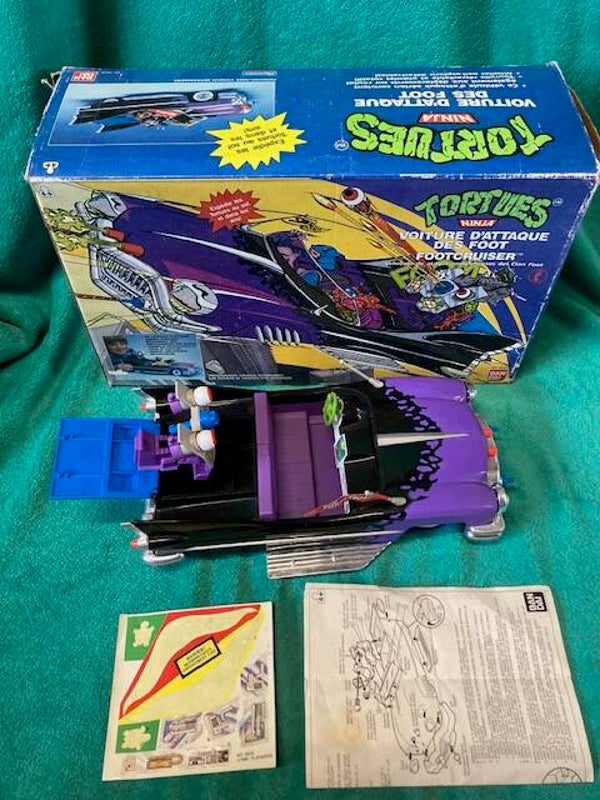 Playmates TMNT Foot Clan Bad to The Bone Attack Vehicle 1989