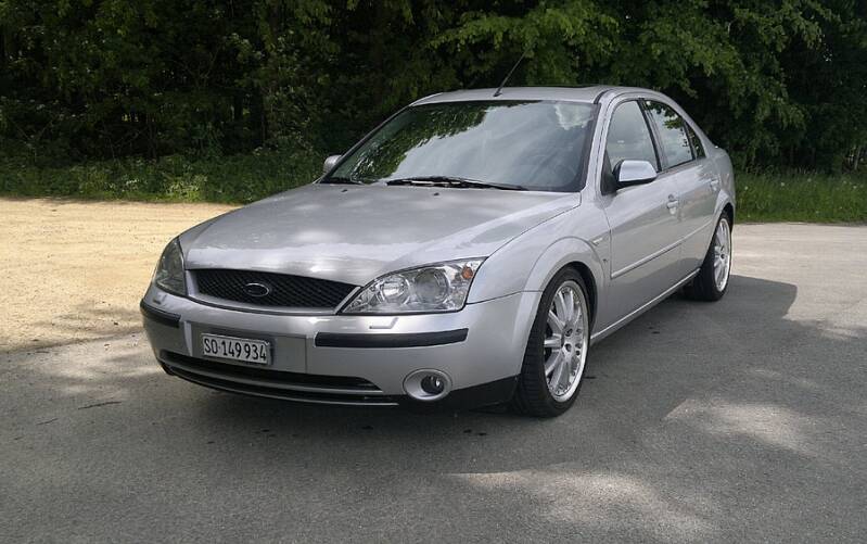 mondeo2-002.jpg