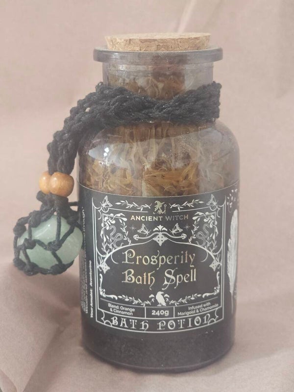 Prosperity Spell Potion & Aventurine Crystal Amulet