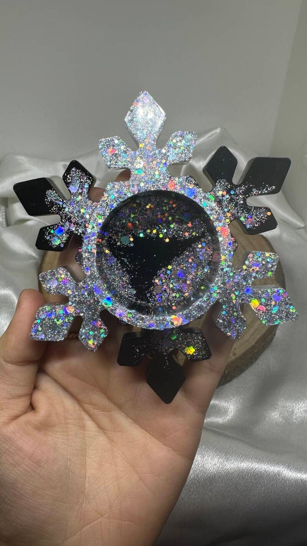 Schneeflockenteelichthalter