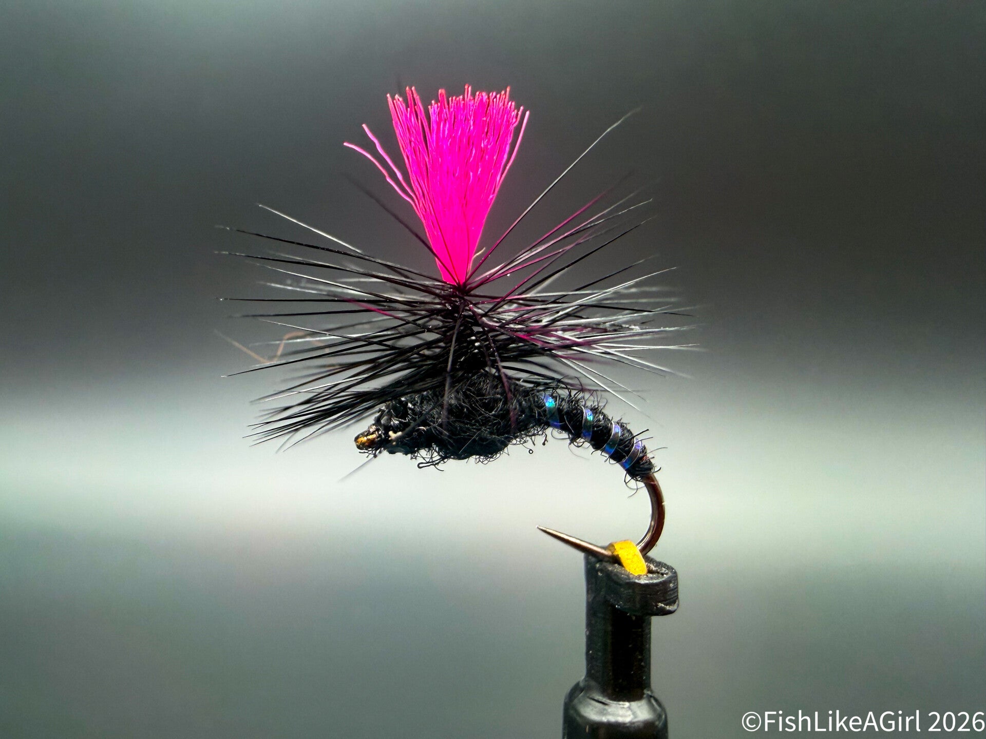 Klink Full Black — La Klinkhammer qui joue dans l’ombre