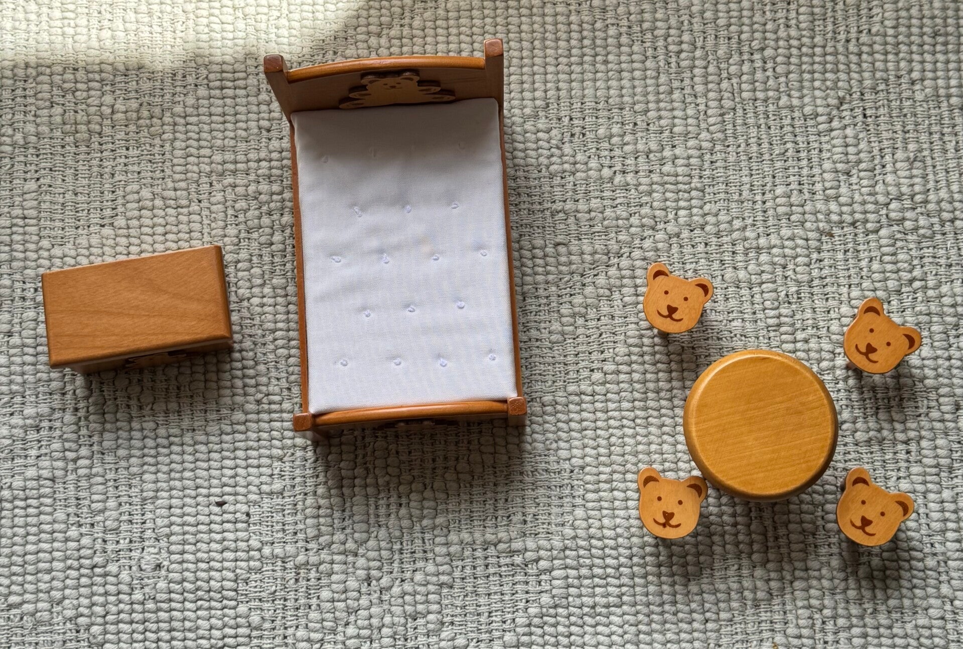 Schlafzimmer Kindergarnitur Teddymotiv