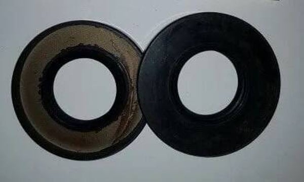 93102-30025 Oil Seal transmission TD2