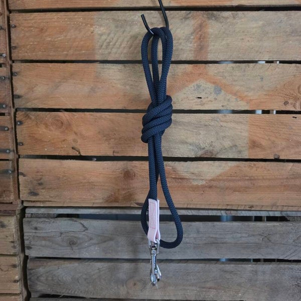 SALE - Touwteugels - Lichtroze en donkergrijs touw gestikt met roze garen - 2 meter - RVS - Musketon