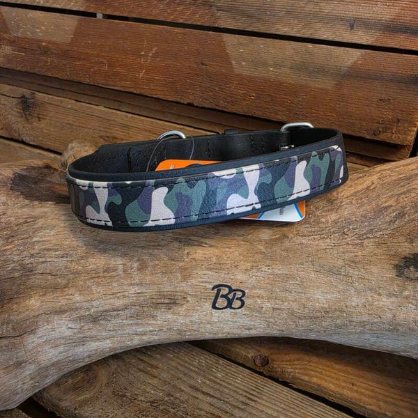 SALE - Halsband Camo Beta Biothane® - 25 mm breed - 34-45 cm - RVS - 2 weken gebruikt