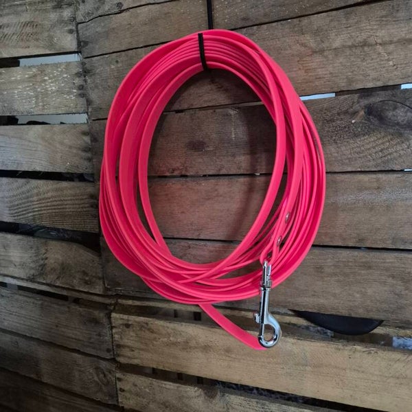 SALE - Low budget sleeplijn - 16mm - Neonroze - PVC - 10 meter - zonder handvat