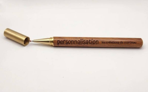 STYLO BILLE EN NOYER PERSONNALISABLE
