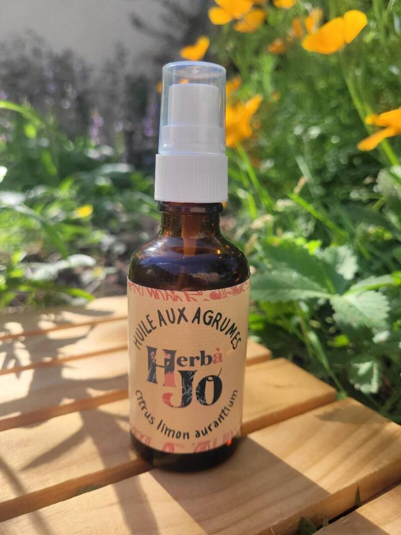 Huile aux agrumes, teint lumineux, antioxydant, réduit tâches de vieillesses, démaquillant naturel, brillance cheveux, bio artisanal eysines 33