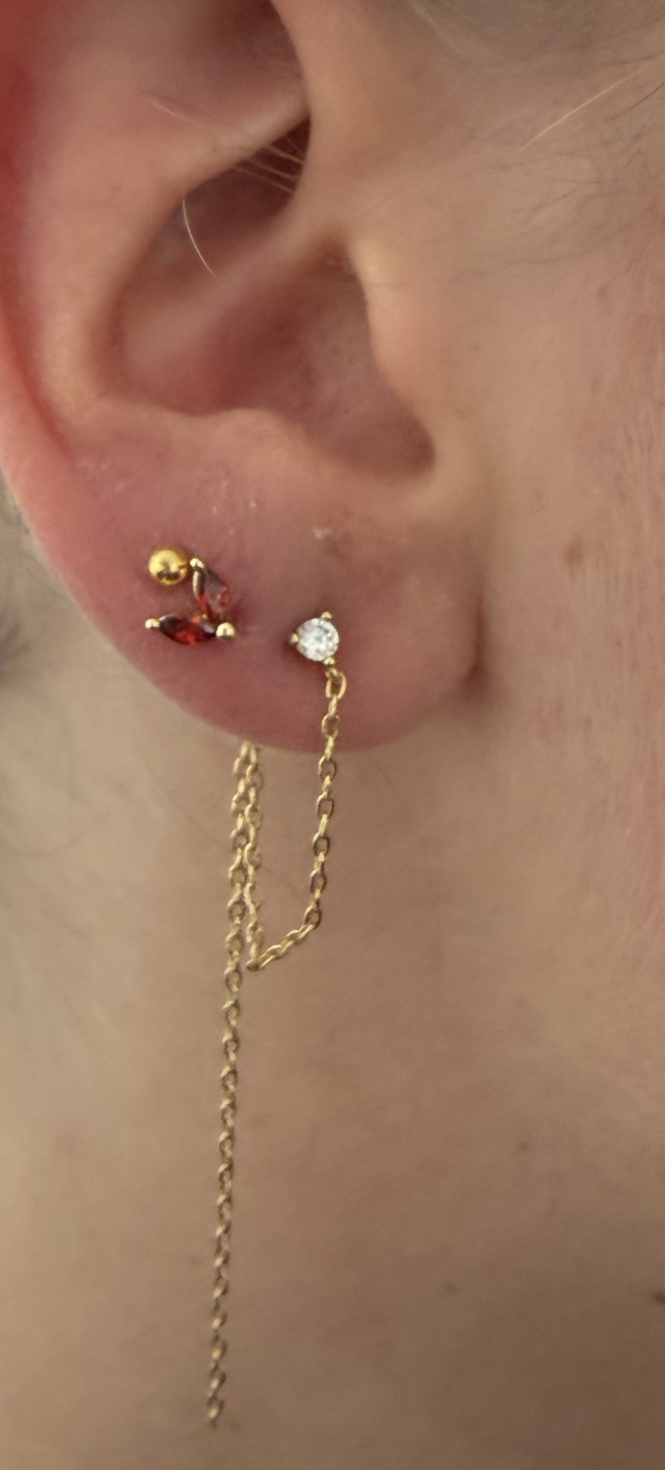 Long elegant gold stud chain